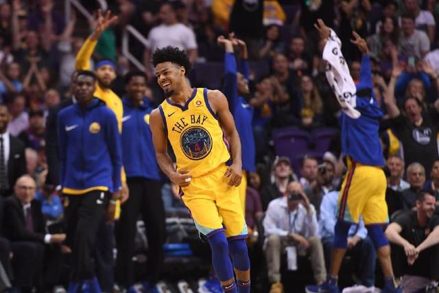 祝铭震28分胡金秋23分 广州大胜广厦35分